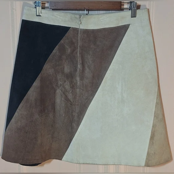 JOHN PAUL RICHARD A-Line Suede Skirt in Cream, Brown, and Black - Picture 2 of 4